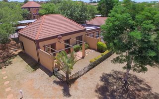 2 Bedroom Townhouse in Sundowner
