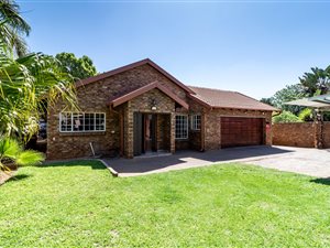 3 Bed House in LesMarais