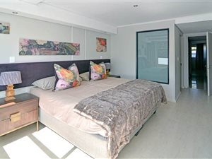 2 Bed Simplex in Menlo Park