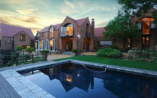 5 Bedroom House in Westcliff