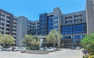 3 Bedroom Penthouse in Morningside