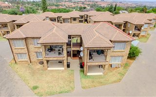 2 Bedroom Apartment in Halfway Gardens