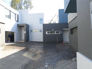 3 Bed Cluster in Atholl