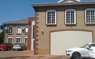 652 m² Commercial space in Irene