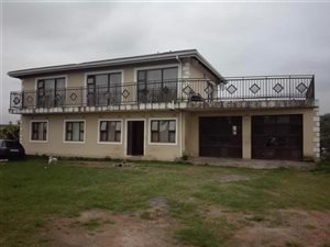 5 Bed House in Pinelands