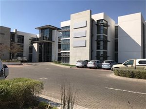 1213 m² Office Space in Waterfall Estate