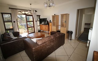 2 Bedroom Apartment in Craighall Park