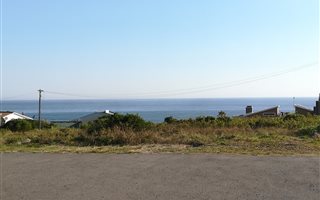 501 m² Land available in Perlemoenbaai
