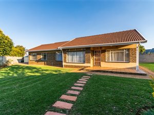 3 Bed House in Randfontein Central