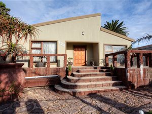 4 Bed House in Sherwood and surrounds