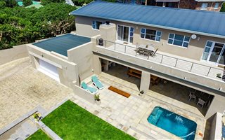 5 Bedroom House in Kenton-on-Sea