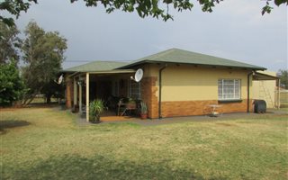 3 Bedroom House in Westonaria
