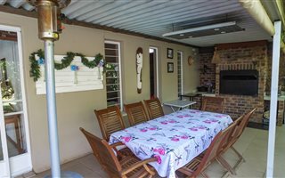 4 Bedroom Duet in Florauna