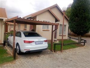 2 Bed Townhouse in Kew