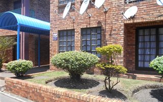 1 Bedroom Cluster in Arboretum