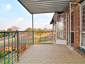 3 Bed Townhouse in Wilro Park