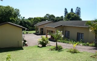 6 Bedroom House in Manaba