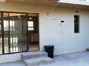 1 Bed House in Woodlands