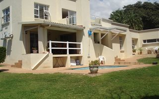 3 Bedroom House in Woodgrange