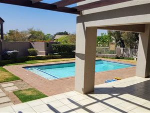 1 Bed Apartment in Bryanston