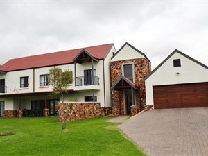 3 Bedroom House in Southdowns Estate