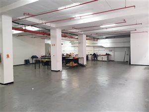 450 m² Industrial space in New Centre