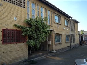1660 m² Industrial space in New Germany