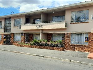 2 Bed Apartment in Avondale