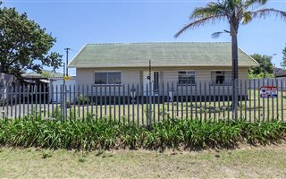 3 Bedroom House in Briza