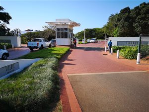154 m² Commercial space in Somerset Park