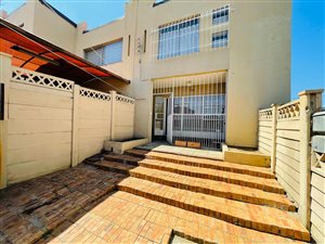 2 Bed Townhouse in West Turffontein