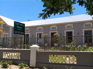 5 Bed House in Paarl Central East