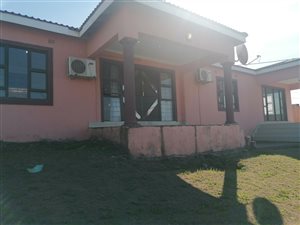 4 Bed House in Savanna Park