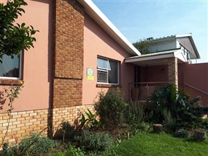 3 Bed House in Parkside
