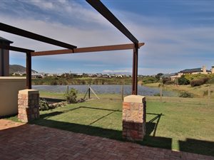 3 Bed House in Atlantic Beach Golf Estate