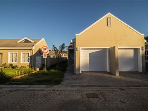 2 Bed House in De Zoete Inval