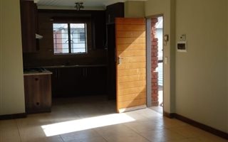 2 Bedroom Townhouse in Kameelfontein and surrounds