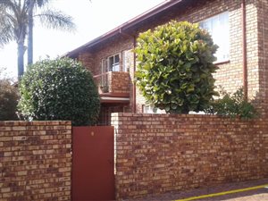 2 Bedroom Apartment in Bronberrick