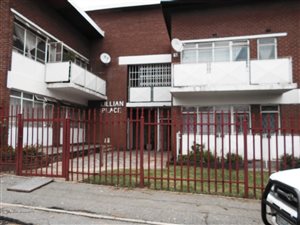 100 m² Commercial space in Turffontein
