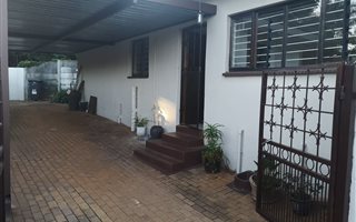 2 Bedroom Garden Cottage in Wilro Park