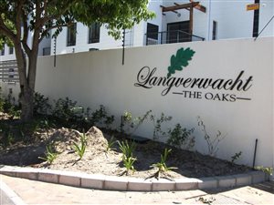 2 Bed Apartment in Zevenwacht Country Estate