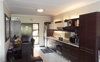 2 Bedroom Townhouse in Glenvista