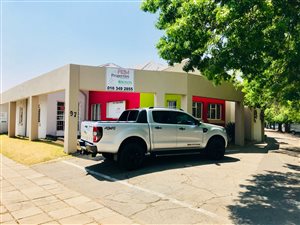 520 m² Office Space in Boksburg Central