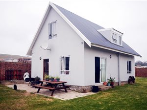 3 Bed House in Kamma Park