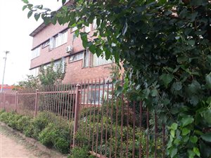 1.5 Bed Flat in Gezina