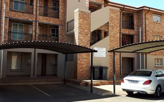 2 Bedroom Flat in Heuweloord
