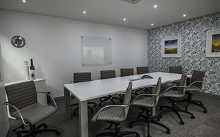 300 m² Office Space in Berea