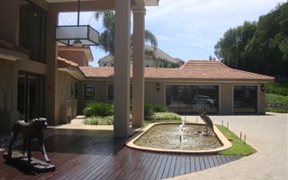 5 Bedroom House in Mooikloof Equestrian Estate