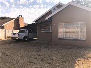 2 Bedroom House in Randlespark