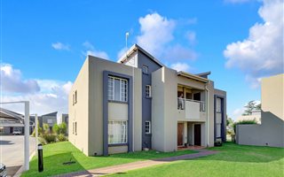 2 Bedroom Townhouse in Brentwood